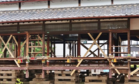 家の移動、方向を変えたい方には「曳家」を行います！